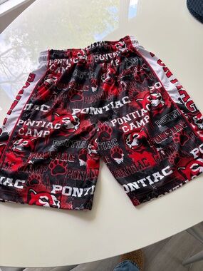 Flow Society Camp Pontiac Attack Shorts in Men’s Small, NWT